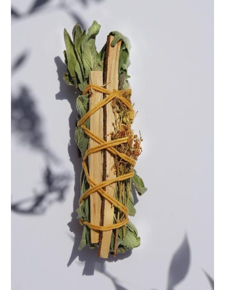 Bouquet du Cerf Totem Nature - Encens naturel - Sauge Millepertuis et Bois de cèdre pour fumigation