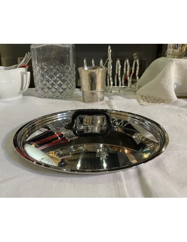 Cocotte Mauviel collection M'urban 3 24cm 2 poignées inox avec couvercle poignée en onyx noir brillant